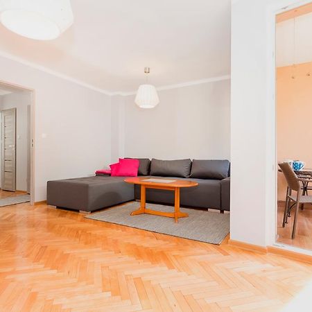 Spokojny Apartament Przy Parku Chopina By Noclegi Renters ชวีโนวิชแจ ภายนอก รูปภาพ