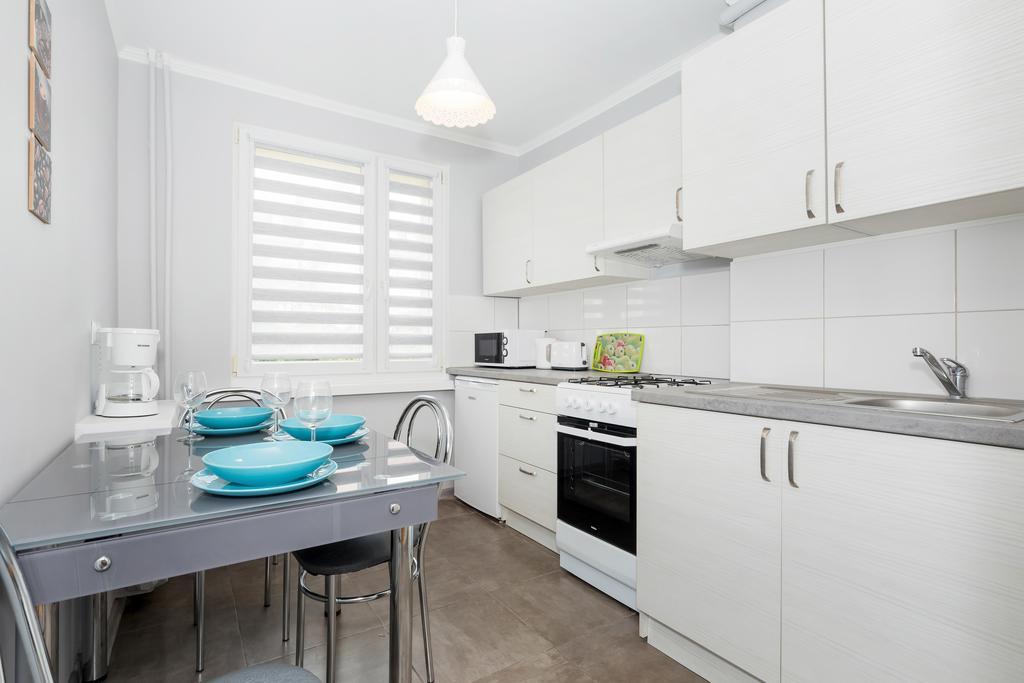 Spokojny Apartament Przy Parku Chopina By Noclegi Renters ชวีโนวิชแจ ภายนอก รูปภาพ