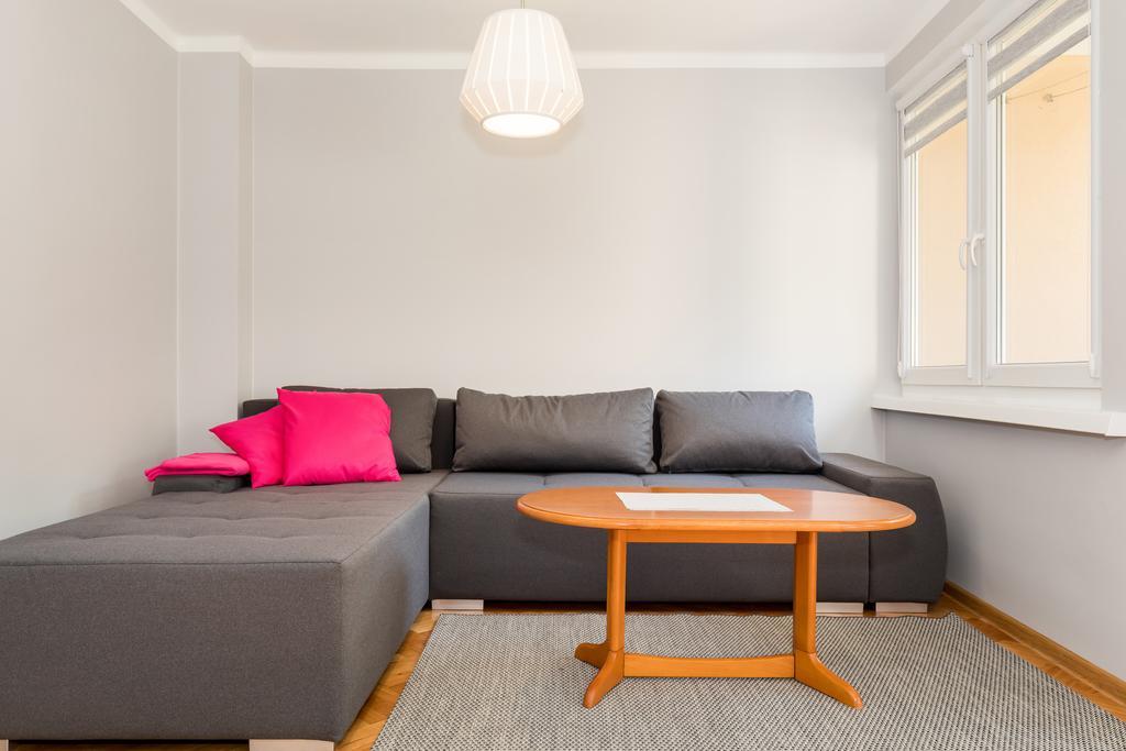 Spokojny Apartament Przy Parku Chopina By Noclegi Renters ชวีโนวิชแจ ภายนอก รูปภาพ